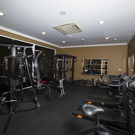 Hotel Elegance Nv Парамарибо Екстериор снимка