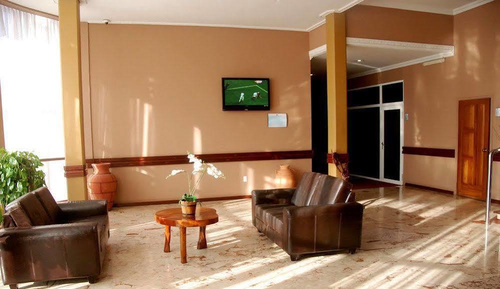 Hotel Elegance Nv Парамарибо Екстериор снимка