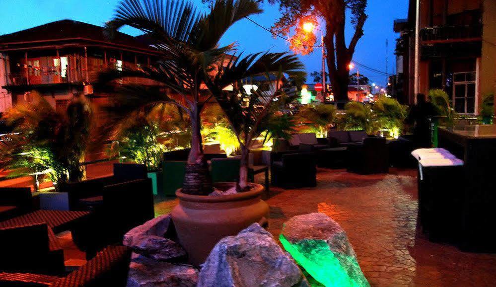 Hotel Elegance Nv Парамарибо Екстериор снимка