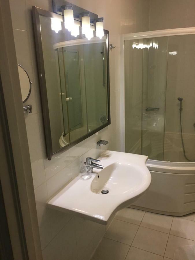Hotel Elegance Nv Парамарибо Екстериор снимка