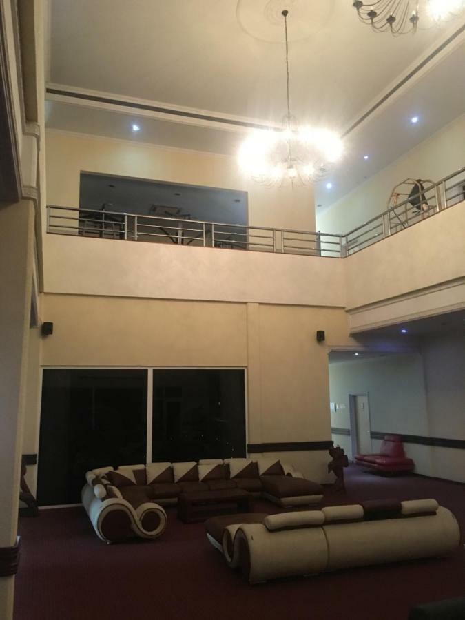 Hotel Elegance Nv Парамарибо Екстериор снимка